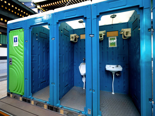 Portable Toilet Options We Offer in Parkwood, CA